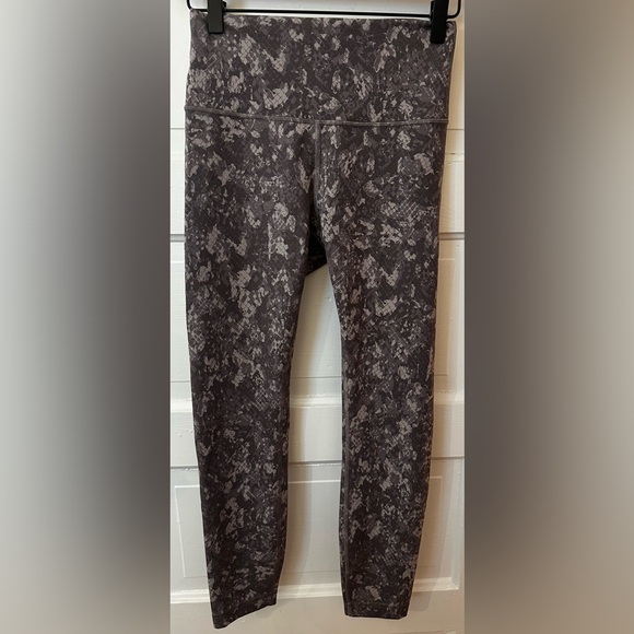 Lululemon Wunder Train High-Rise Tight 25" Hideaway Camo Lunar Rock Multi Sz 6 - Picture 2 of 6